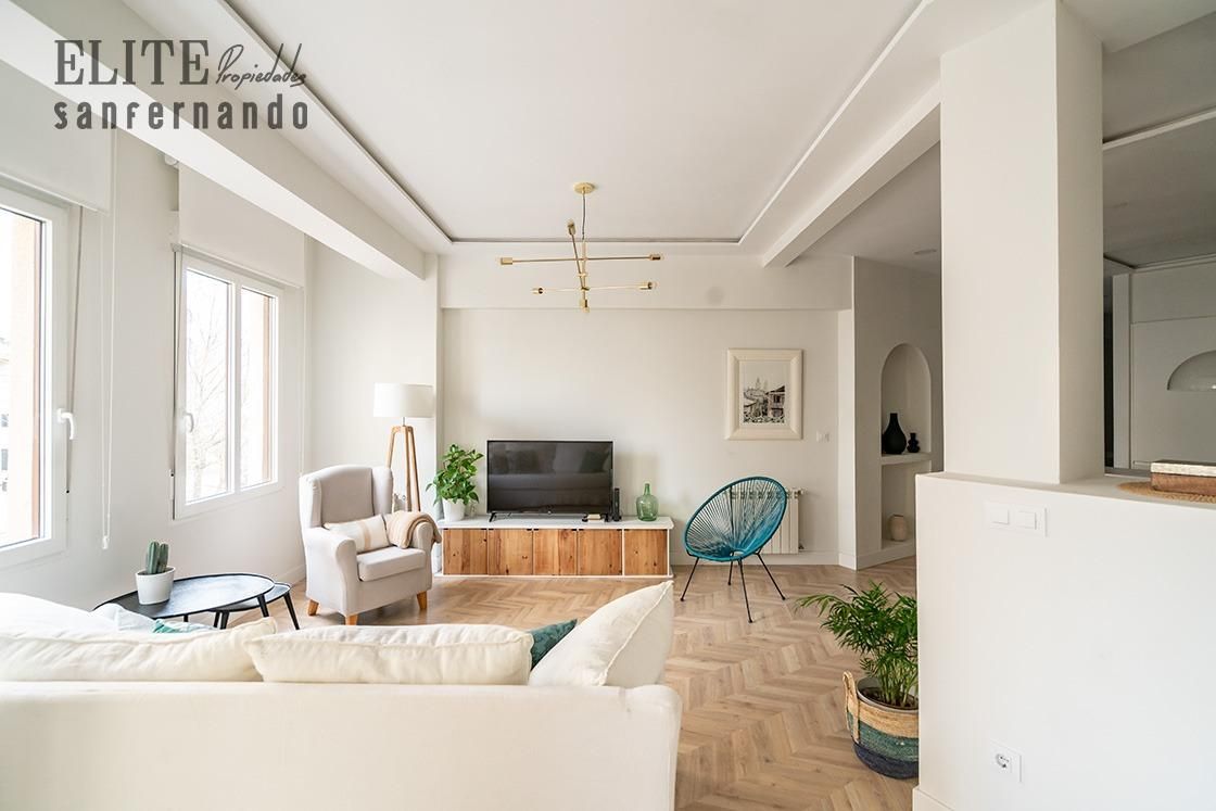 Living room of Flat for sale in Santander  with Heating