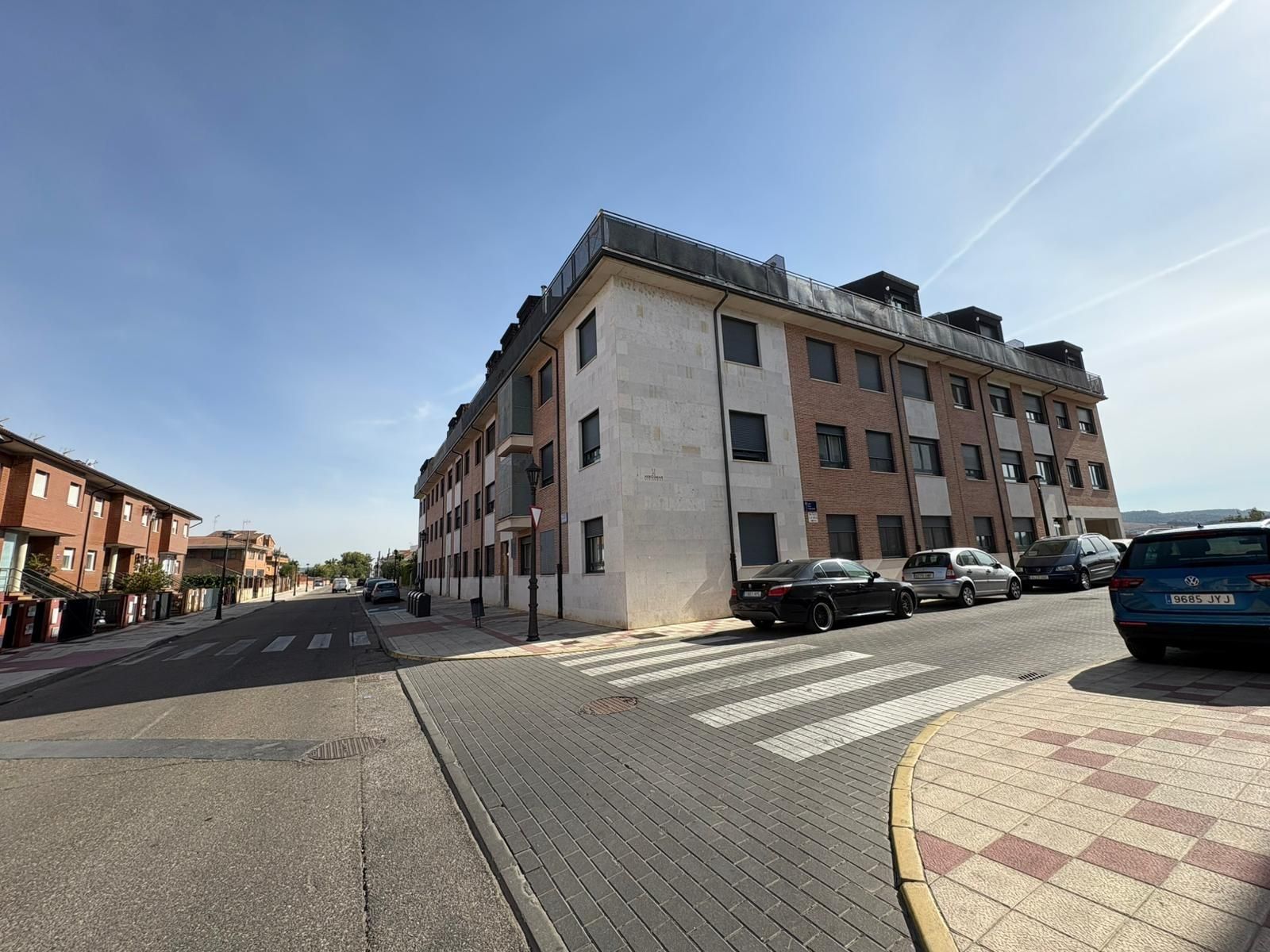 Exterior view of Apartment for sale in Santovenia de Pisuerga  with Heating, Terrace and Storage room