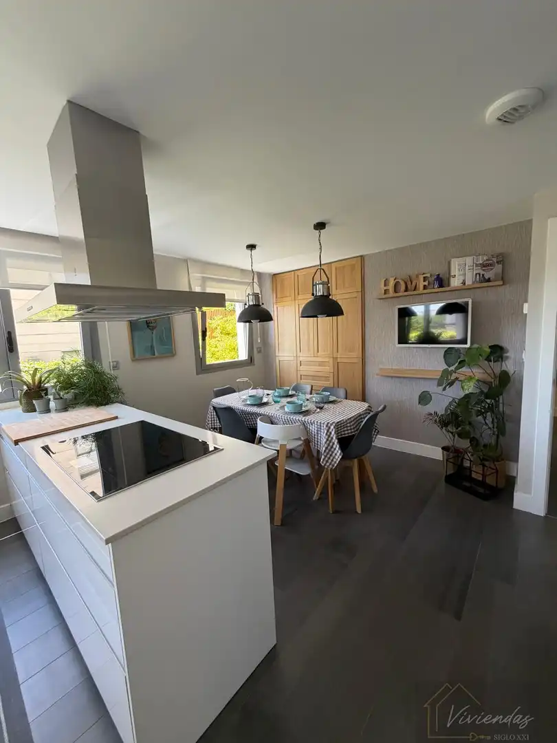 Cuina de Casa o xalet en venda en Boadilla del Monte amb Aire condicionat, Calefacció i Terrassa