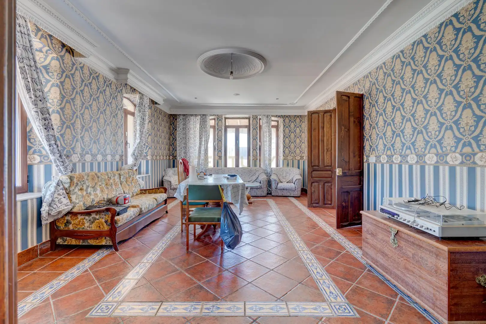 Sala de estar de Casa o chalet en venta en Valdestillas, Valladolid