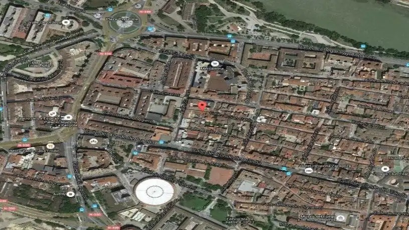 Vista exterior de Residencial en venda en Zaragoza
