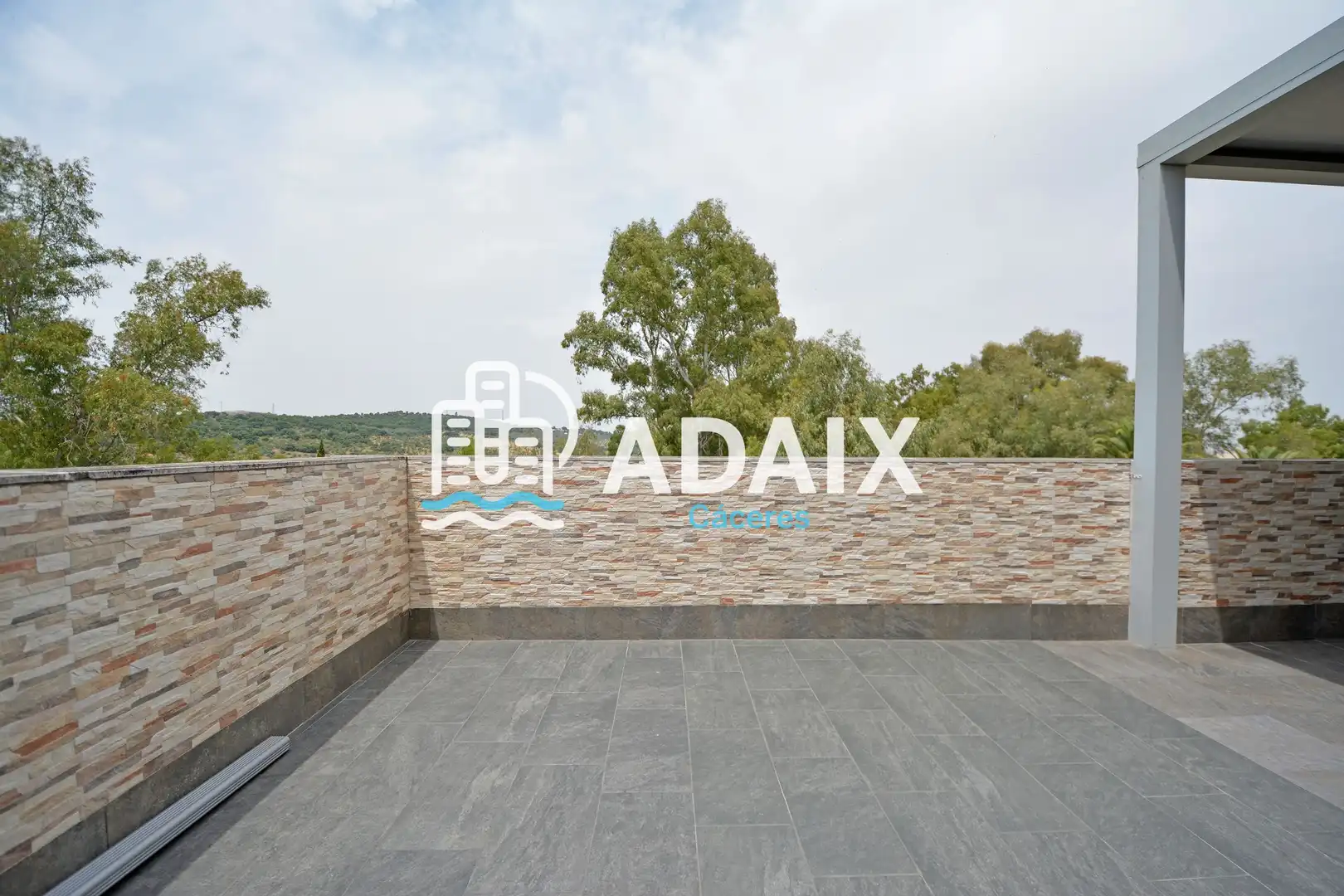 Terraza de Ático en venta en Cáceres con Aire acondicionado, Calefacción y Terraza
