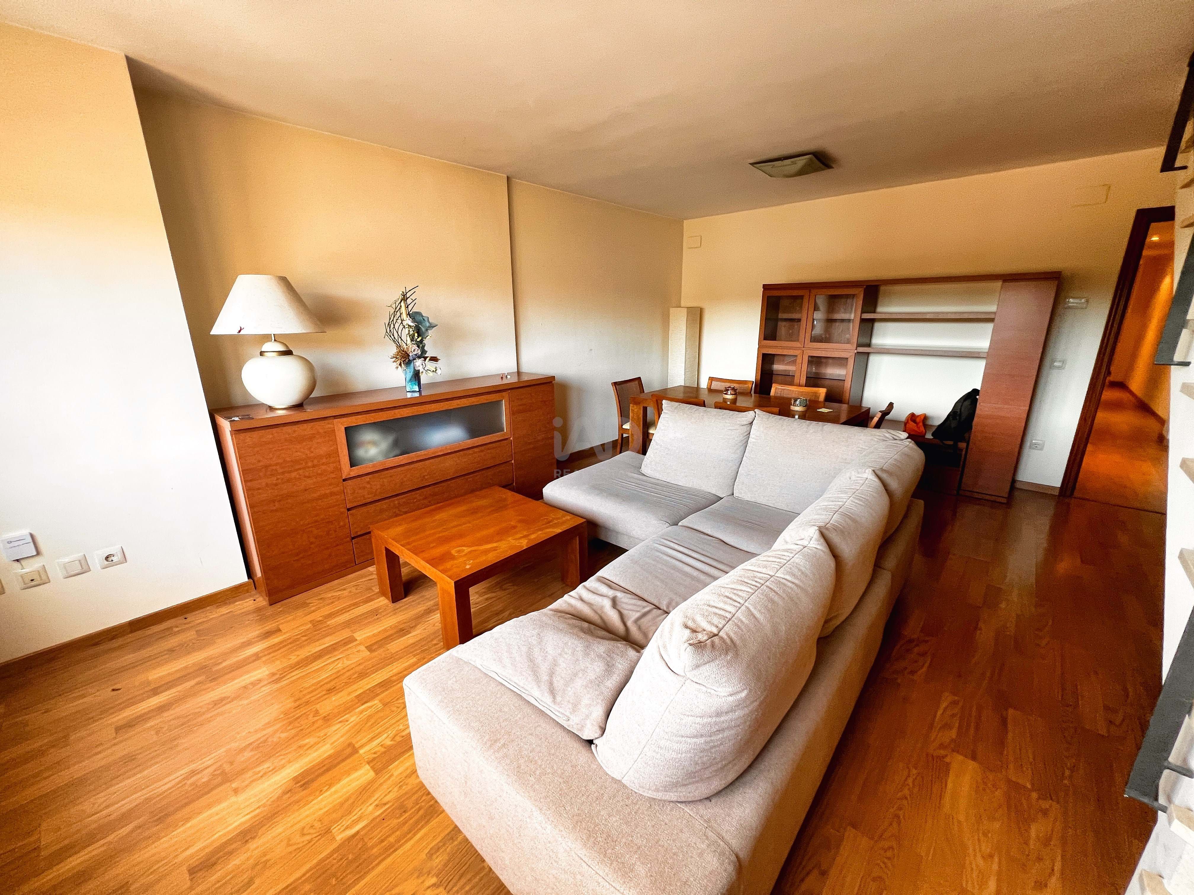 Wohnzimmer von Wohnung zum Verkauf in Figueres mit Klimaanlage, Heizung und Terrasse