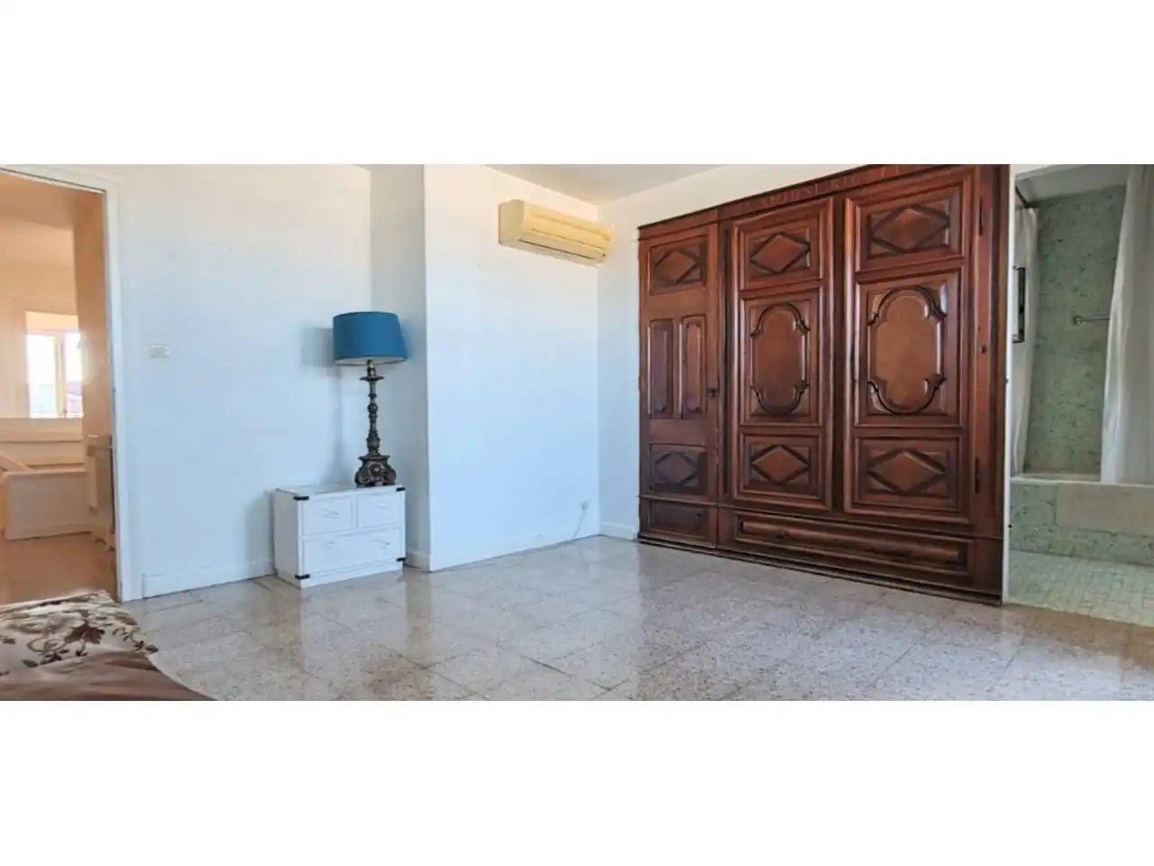 Schlafzimmer von Wohnung zum Verkauf in Girona mit Klimaanlage, Heizung und Terrasse