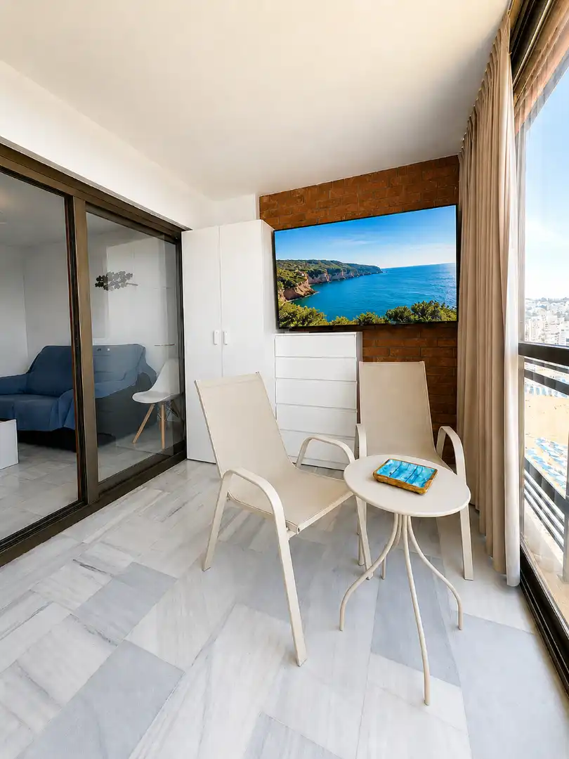 Terrassa de Apartament de lloguer en Benidorm amb Aire condicionat, Terrassa i Moblat