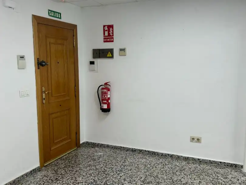 Oficina de lloguer en Valencia amb Calefacció i Terrassa