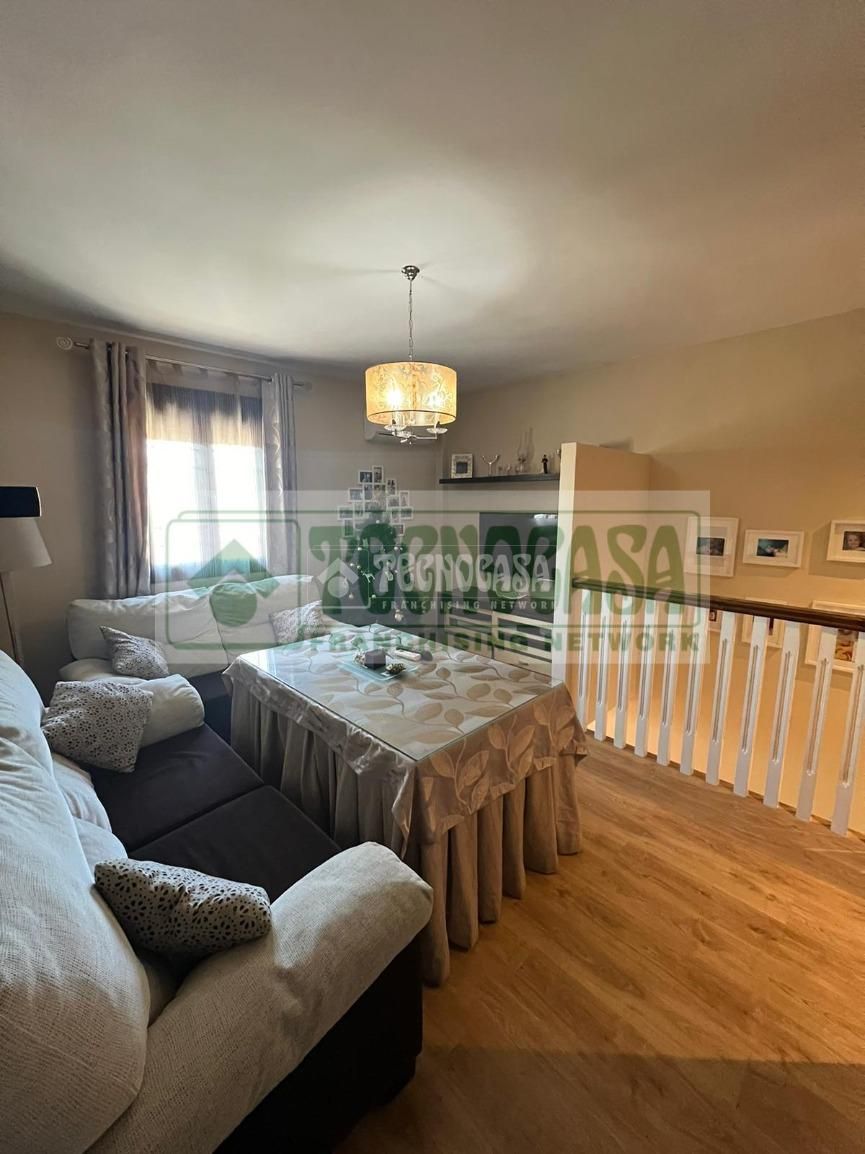 Living room of Single-family semi-detached for sale in Arriate  with Air Conditioner and Heating