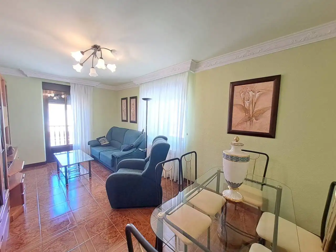 Sala de estar de Casa o chalet en venta en Las Quintanillas con Calefacción y Terraza