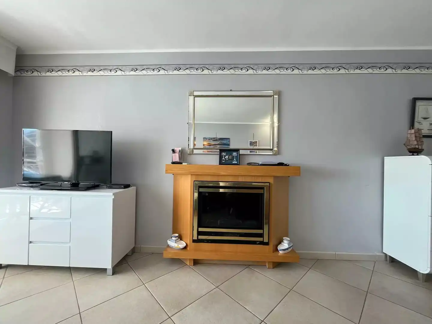 Sala de estar de Apartamento en venta en Empuriabrava con Terraza y Amueblado