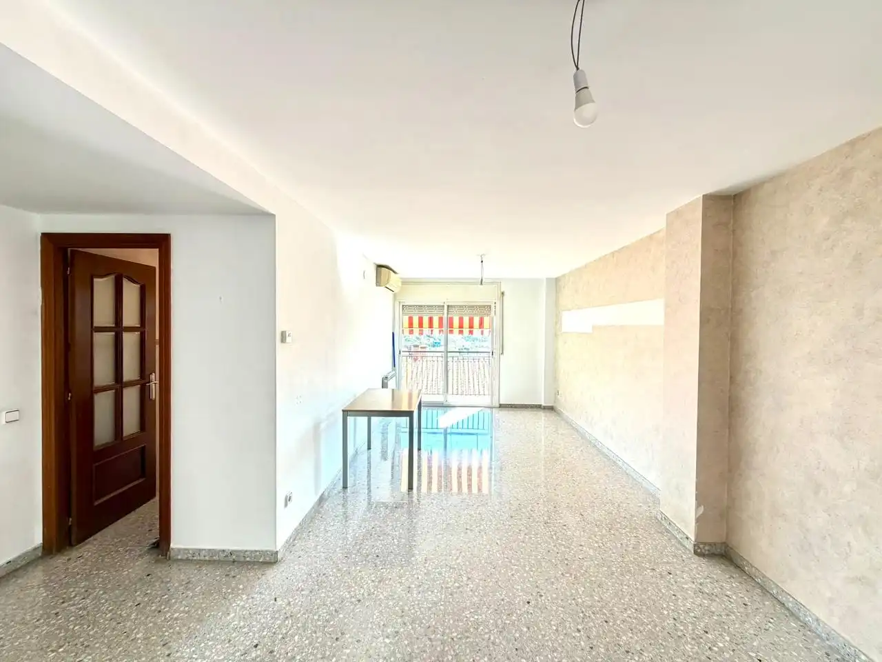 Exterior view of Flat for sale in Mataró  with Air Conditioner