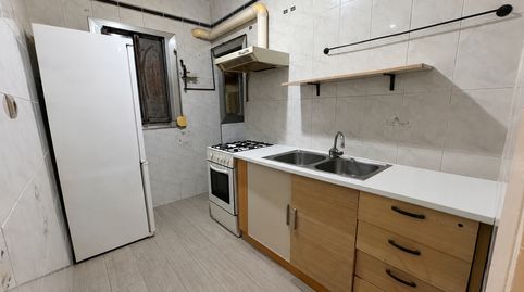 Foto 5 de Piso en venta en Carrer de la Sagrada Família, Llefià, Badalona