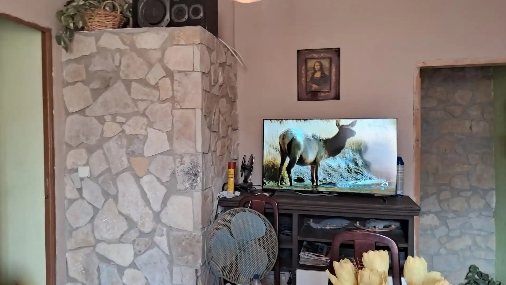 Sala d'estar de Finca rústica en venda en Els Omells de na Gaia amb Balcó