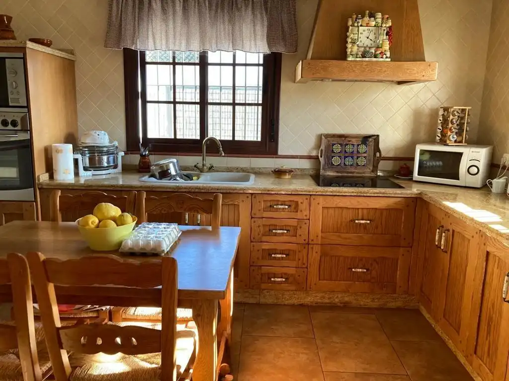Chalet con jardín en venta en Medina Sidonia