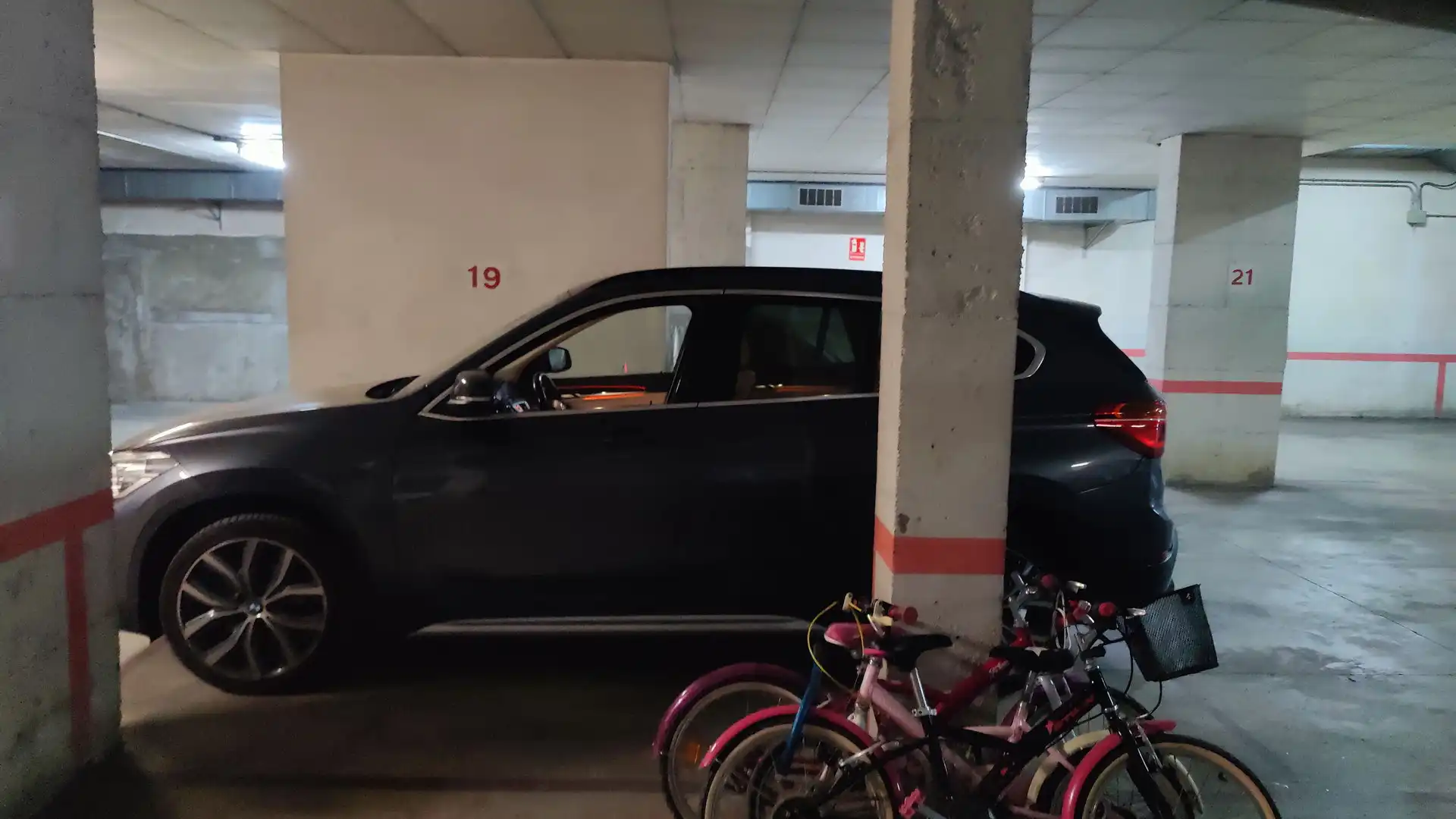 Parking of Garage for rent in Vallirana