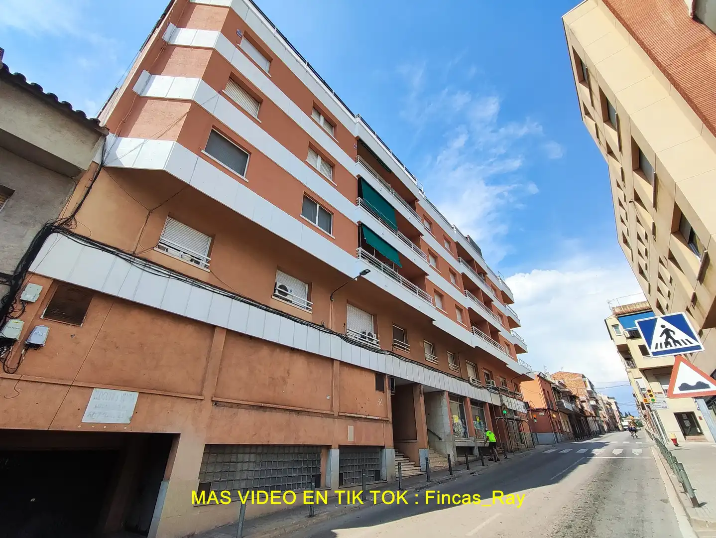Vista exterior de Piso en venta en Caldes de Montbui con Aire acondicionado, Calefacción y Horno