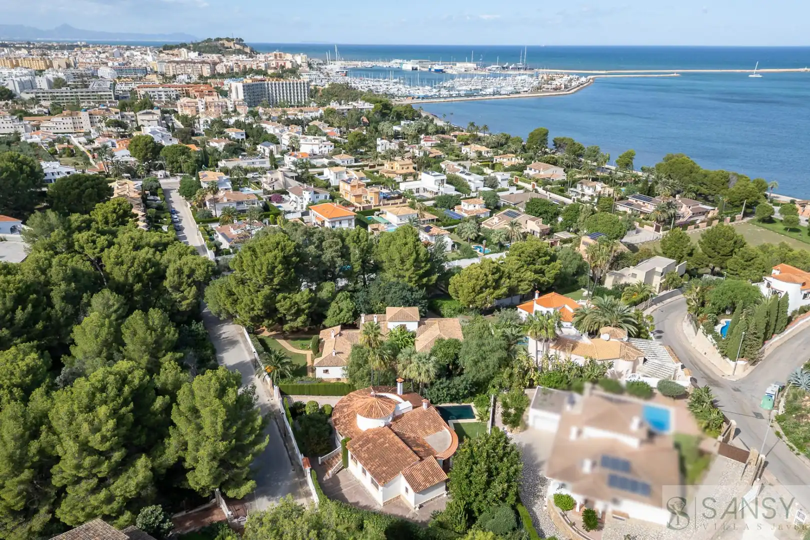 Vista exterior de Casa o chalet en venta en Dénia con Aire acondicionado y Piscina