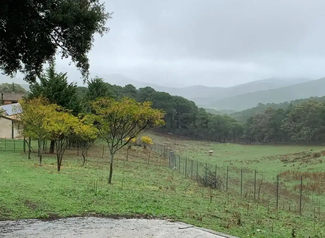 Casa o chalet en venta en Calera de León con Jardín privado, Terraza y Amueblado