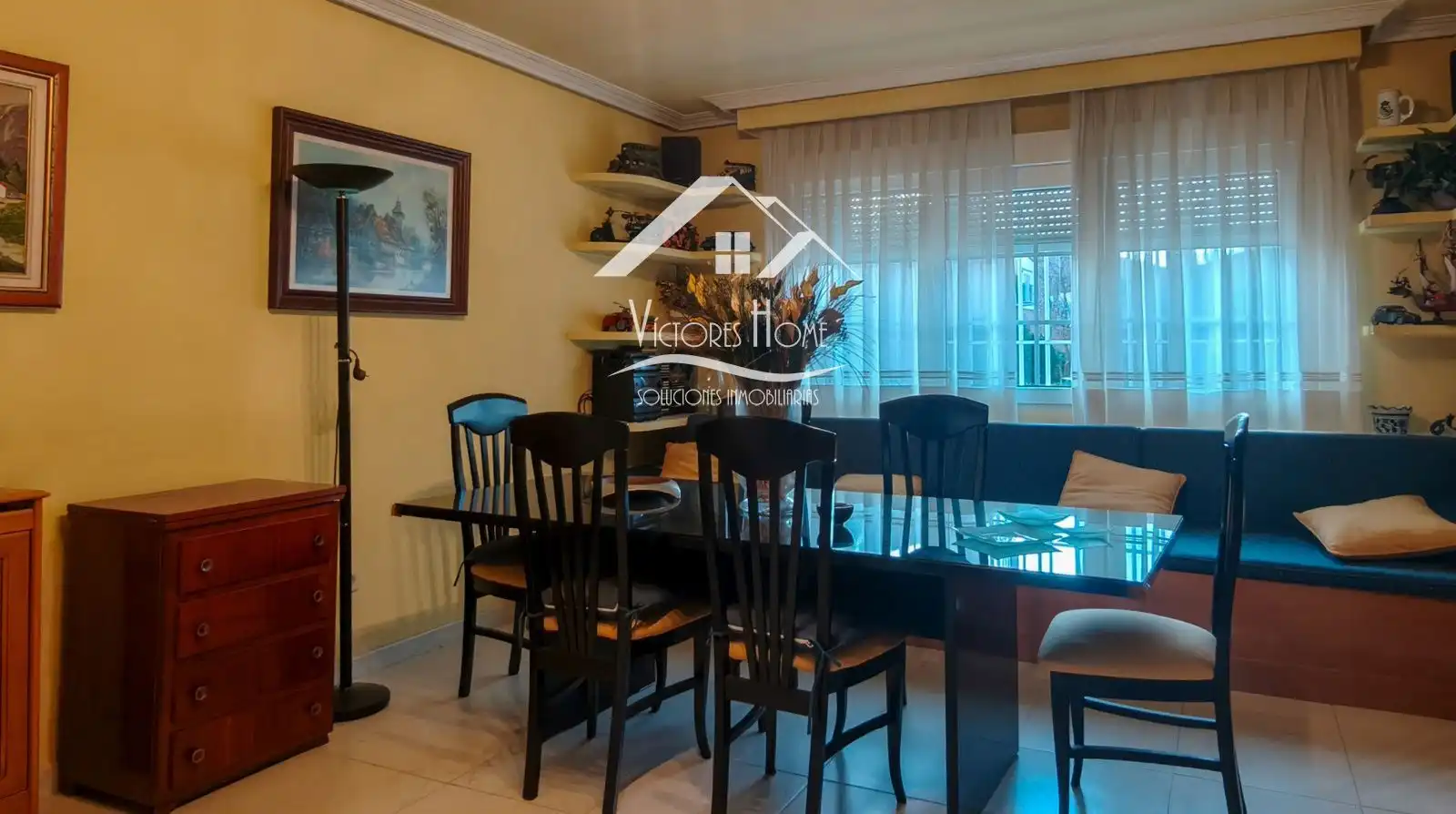 Esszimmer von Einfamilien-Reihenhaus zum Verkauf in San Agustín del Guadalix mit Klimaanlage, Heizung und Parkett