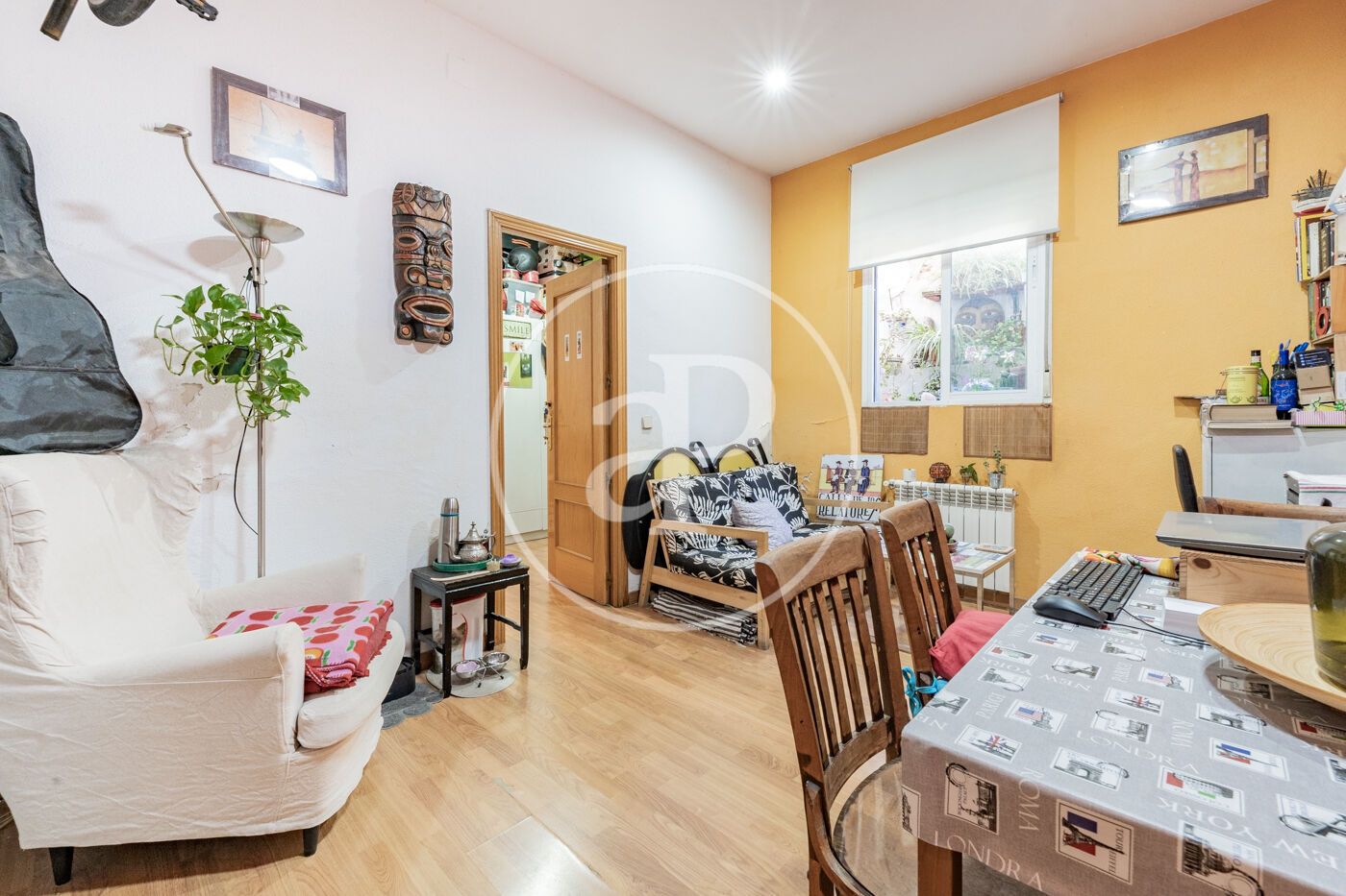 Exterior view of Flat for sale in  Madrid Capital  with Heating