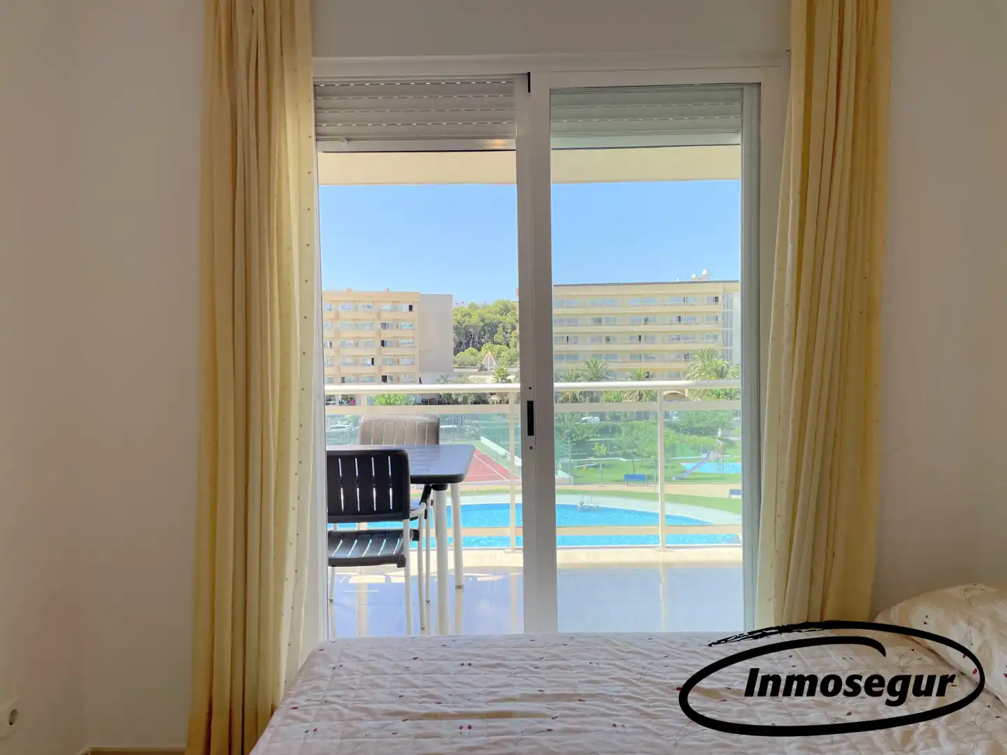 Habitación de Piso en venta en Salou con Calefacción, Terraza y Amueblado