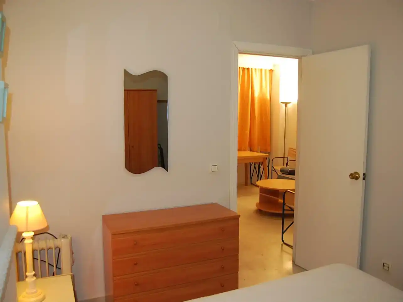 Dormitori de Apartament de lloguer en Algeciras amb Piscina