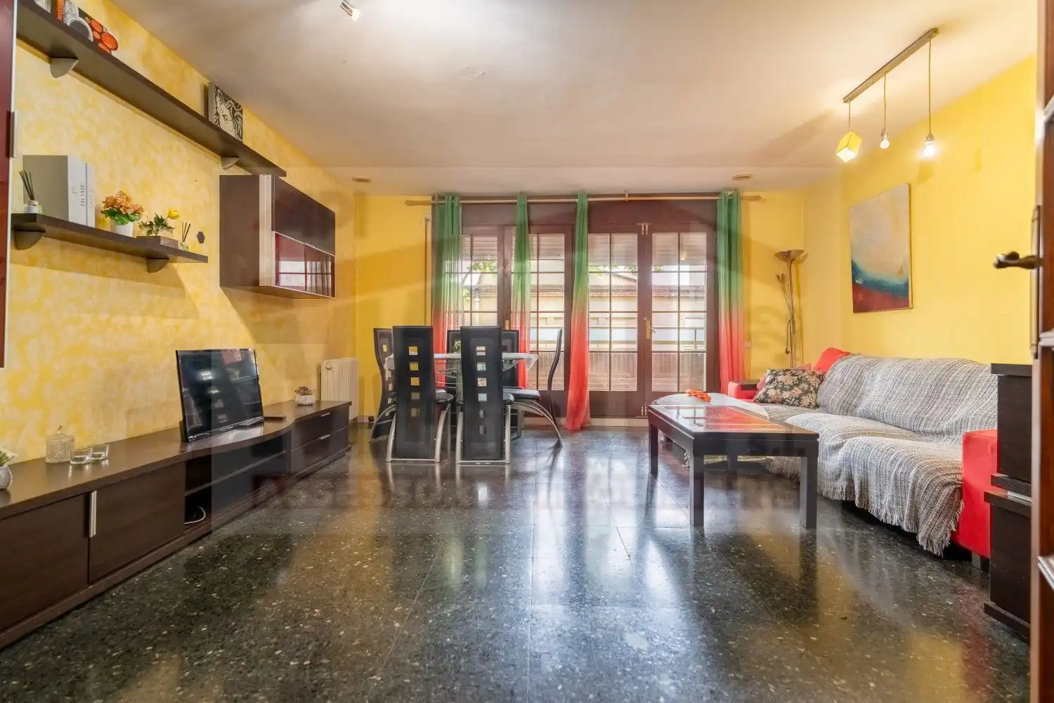 Sala de estar de Piso en venta en Reus con Calefacción, Terraza y Trastero