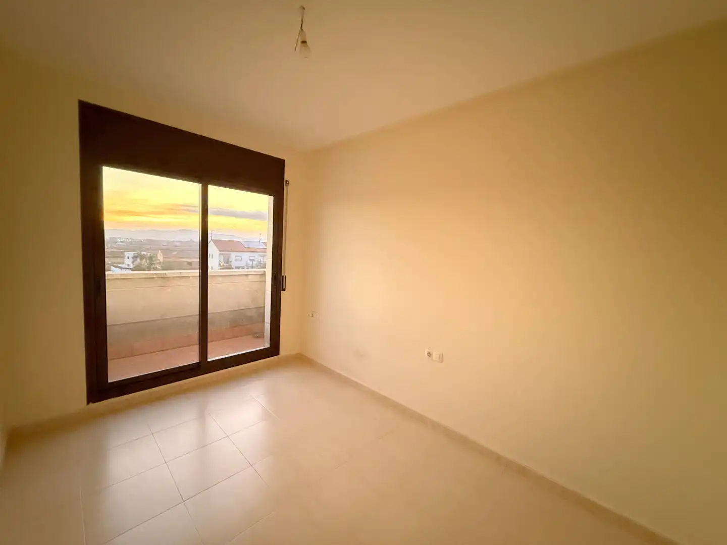Habitación de Casa adosada en venta en Banyeres del Penedès con Calefacción, Jardín privado y Terraza