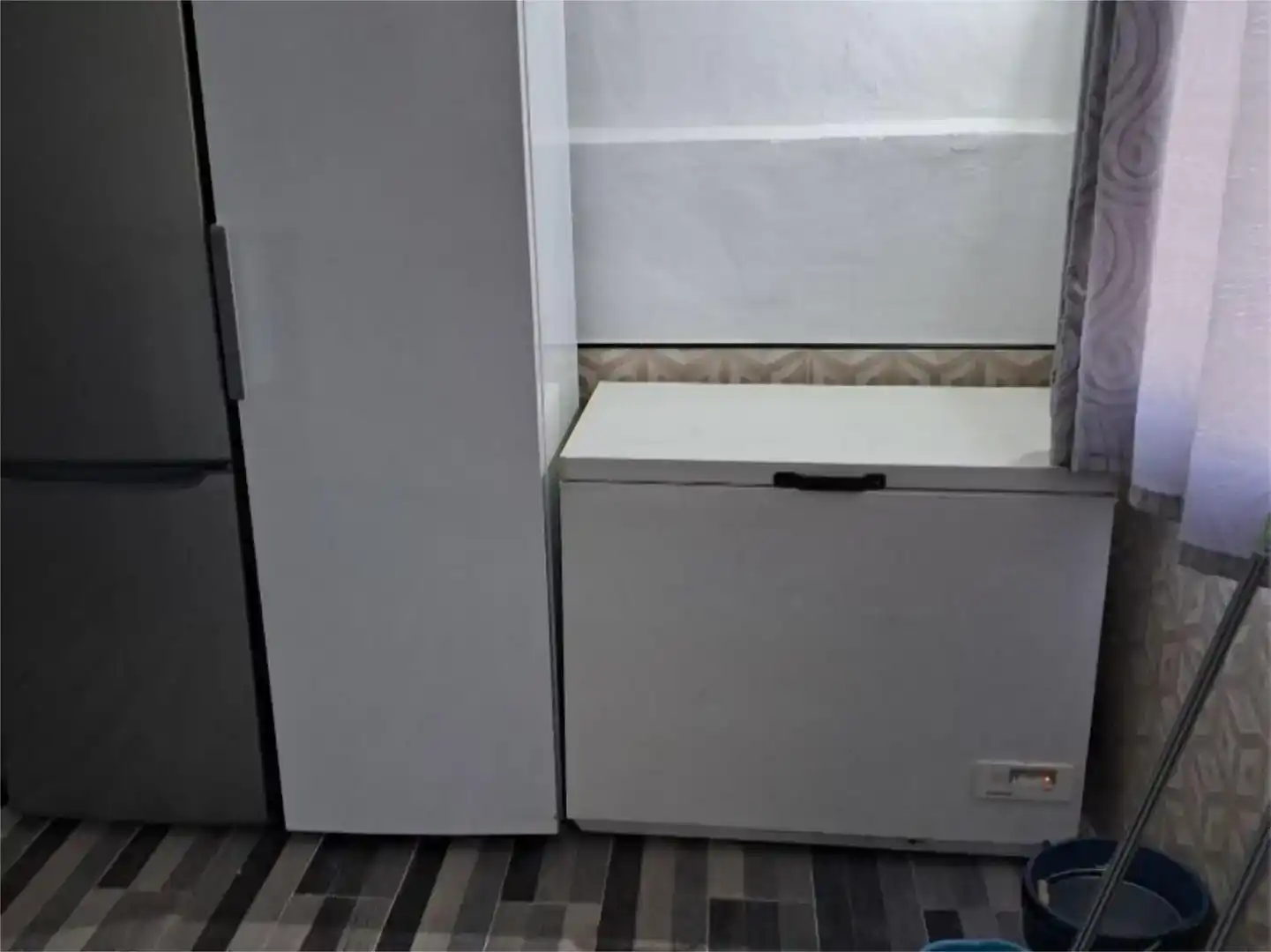 Cuina de Pis en venda en Navalmoral de la Mata amb Aire condicionat, Jardí privat i Traster