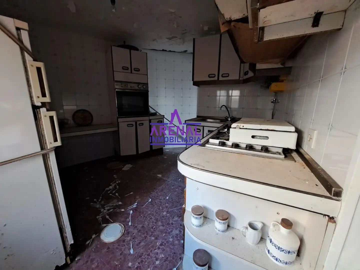 Cuina de Casa o xalet en venda en Ribeira amb Terrassa