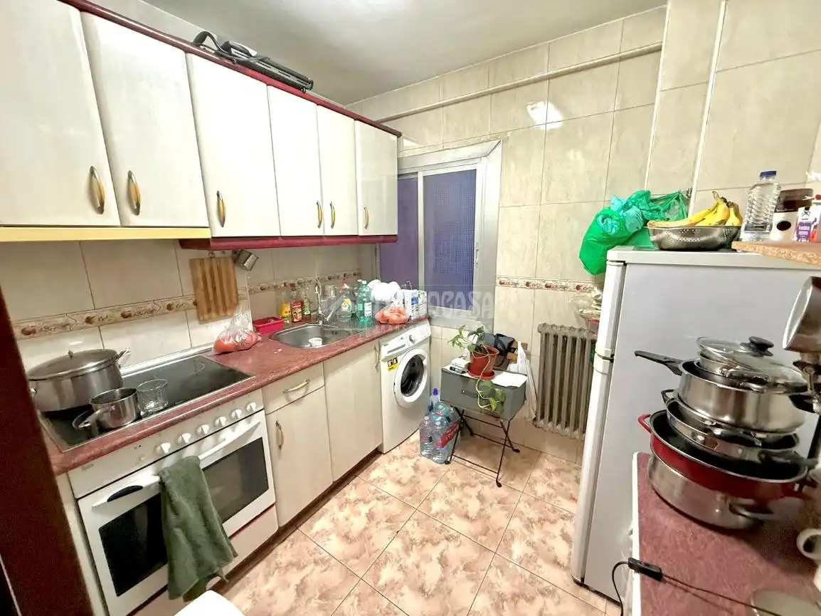 Cocina de Piso en venta en Zaragoza con Calefacción