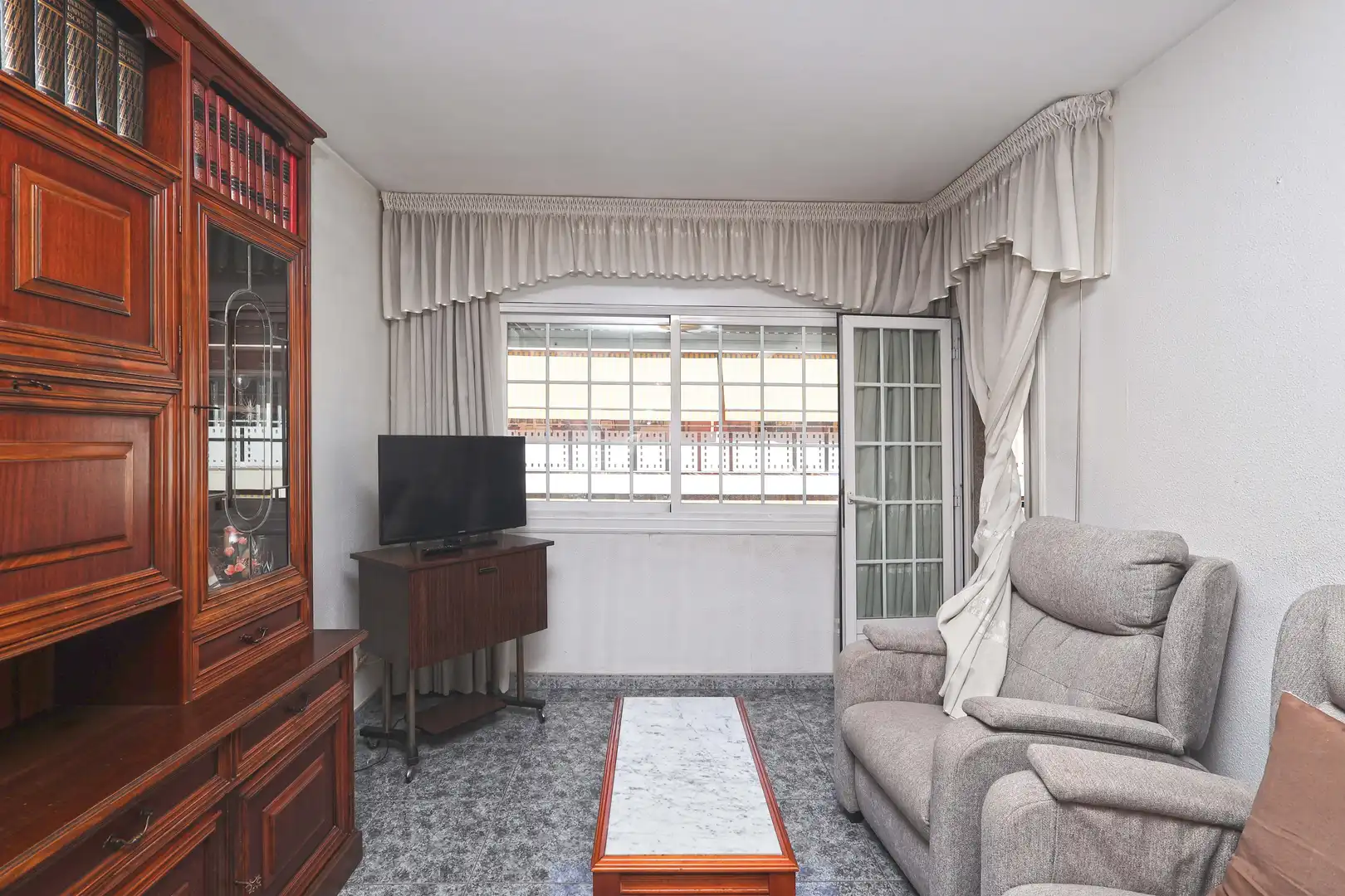 Appartamento con terrazza in vendita a Carrer de Miralta, imagen 6