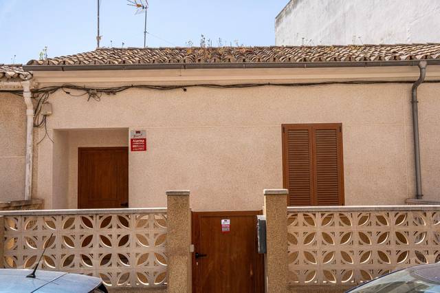 Apartamento en Venta en Carrer de Can Fonoll, 7, Palma, Spain, -1 en Ciudad Jardín