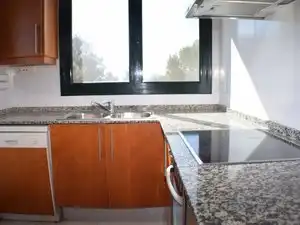 Küche von Maisonette zur Miete in Torredembarra mit Klimaanlage, Heizung und Terrasse