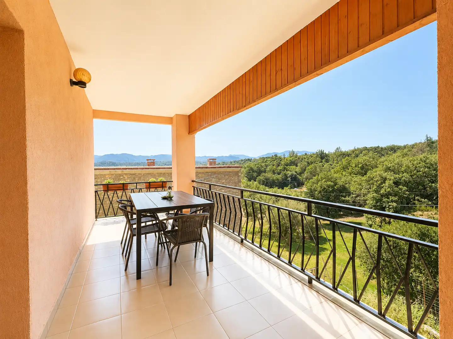 Terraza de Piso en venta en Tavèrnoles con Calefacción