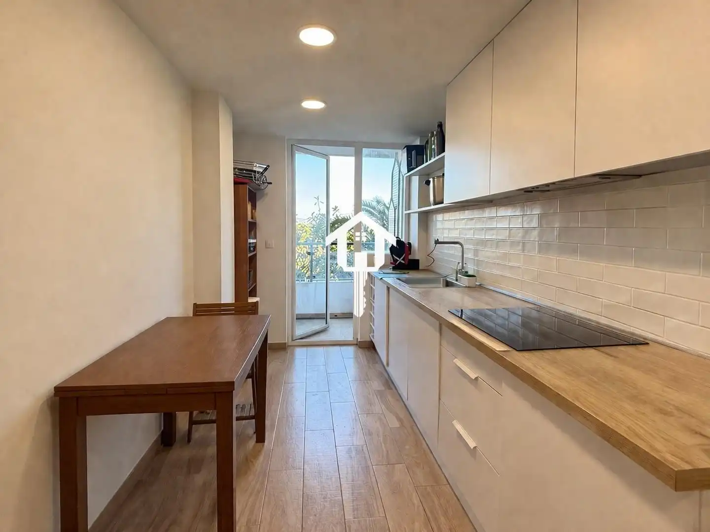 Cuina de Pis en venda en Alicante / Alacant amb Aire condicionat, Jardí privat i Terrassa