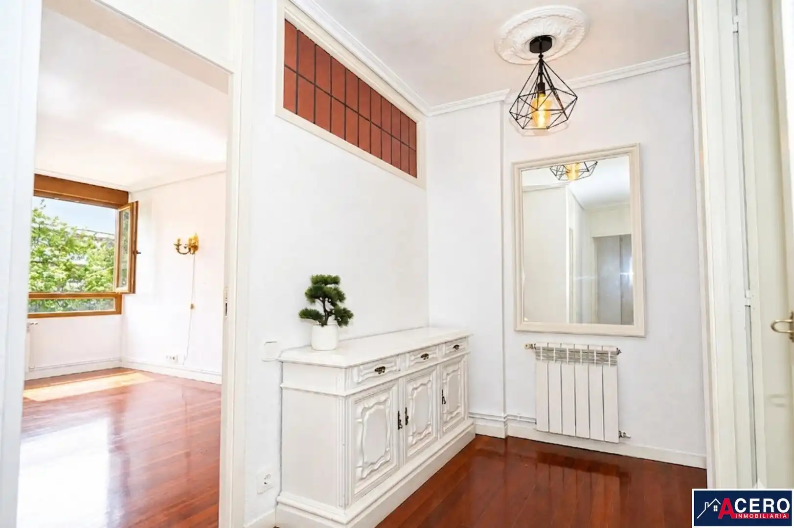 Piso en venta en Santander con Calefacción y Parquet