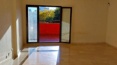 Foto 4 de Pis en venda a Puerto de Estepona, Málaga