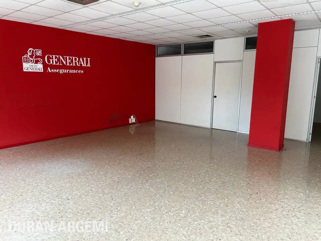 Geschaftsraum zur Miete in Terrassa