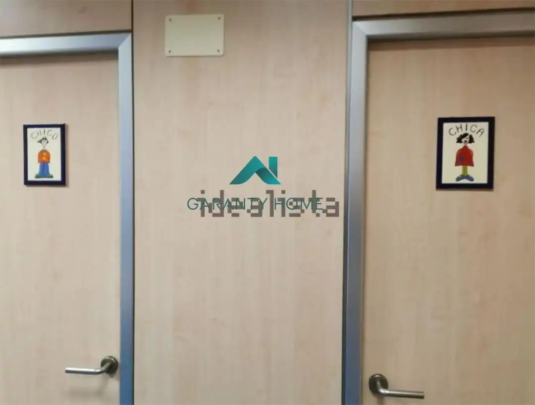 Commercial properties for sale in Madrid  with Air Conditioner