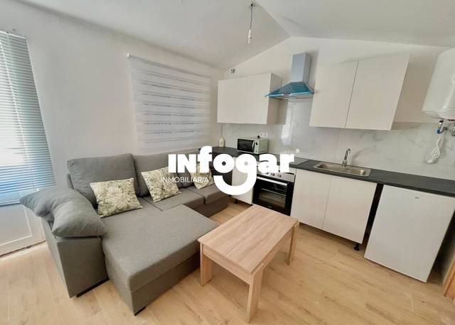 Apartamento en Alquiler en Calle Bajo Muro, 7 en A Guarda