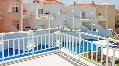 Foto 2 de Apartamento en venta en De Bruselas, Playa de Fañabé, Adeje