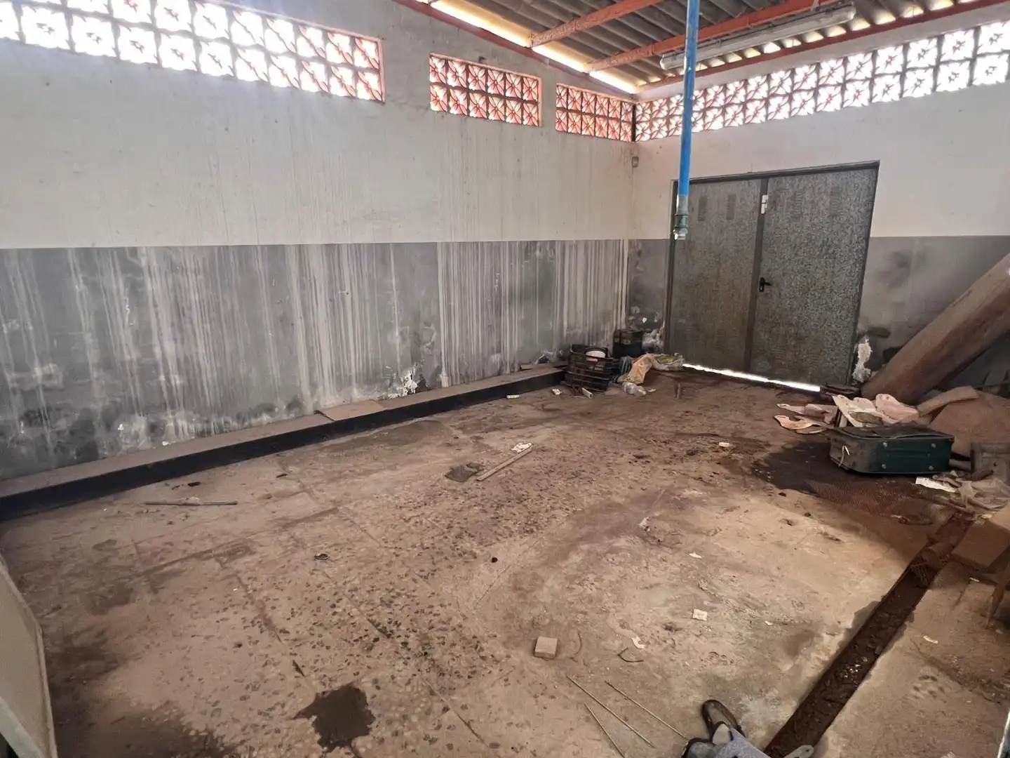 Nave industrial en venta en La Línea de la Concepción