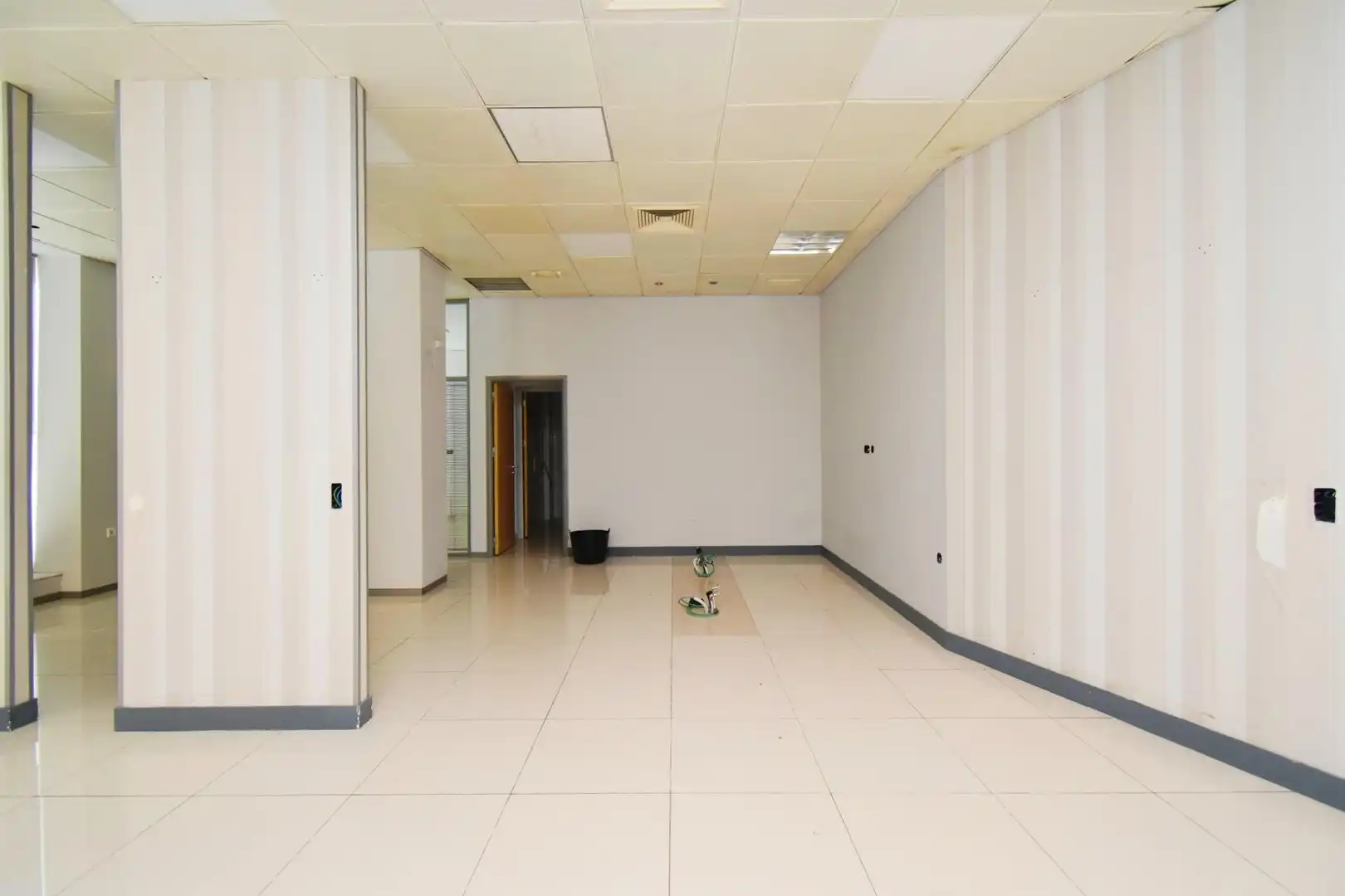 Local comercial en venda a El Ejido Ciudad, imagen 16