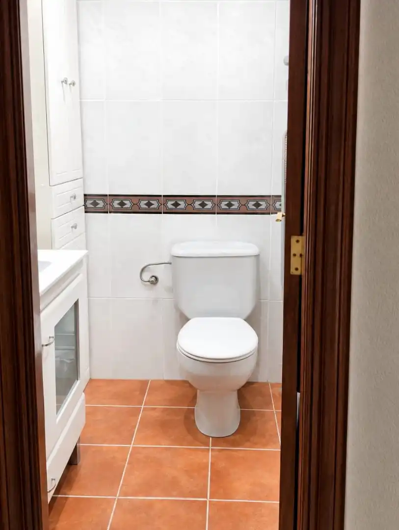 Bathroom of Flat for sale in Silla  with Air Conditioner, Heating and Furnished
