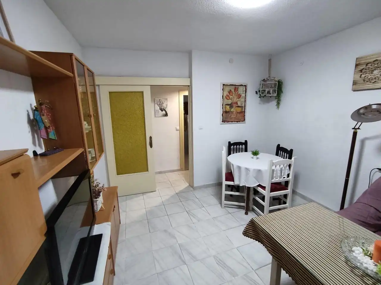 Flat for rent in Calle Pedro Nieto, Los Pinos - El Pilar