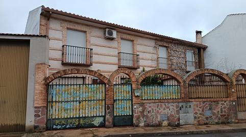 Foto 2 de Casa adosada en venda a Calle Pío Baroja, Alcolea de Calatrava, Ciudad Real
