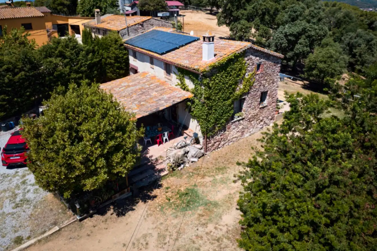 Exterior view of Country homes for sale in Santa Eulàlia de Ronçana  with Air Conditioner and Swimming Pool