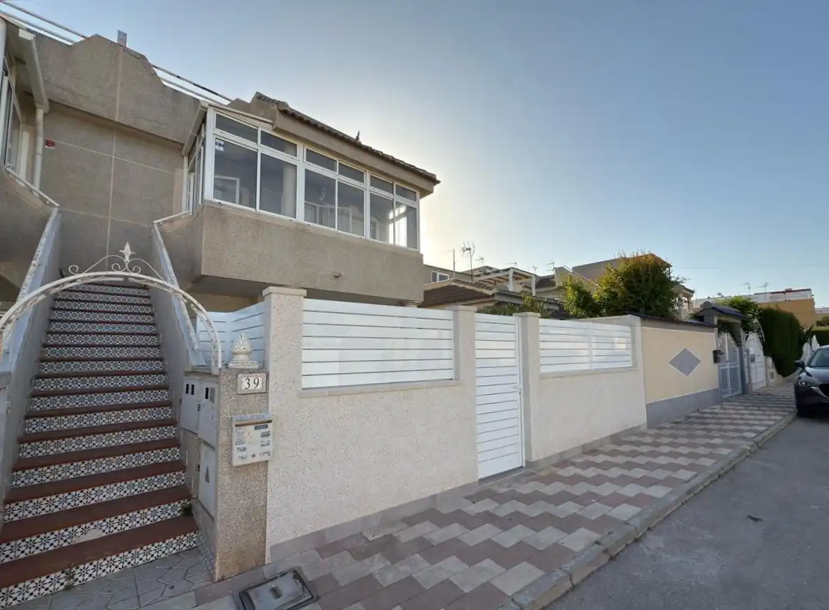 Casa o xalet en venda a BRETEN, -1, Zona Carrefour - Urbanizaciones