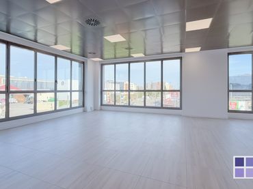 Oficina amb ascensor de lloguer a Avinguda de Barcelona