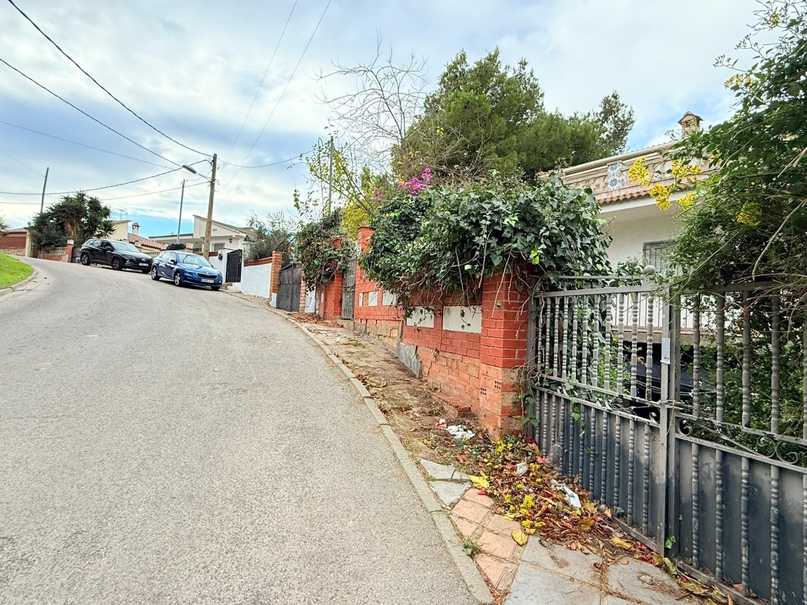 Exterior view of House or chalet for sale in La Bisbal del Penedès  with Terrace and Balcony